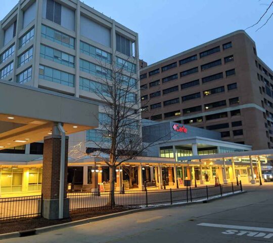 Carle Foundation Hospital