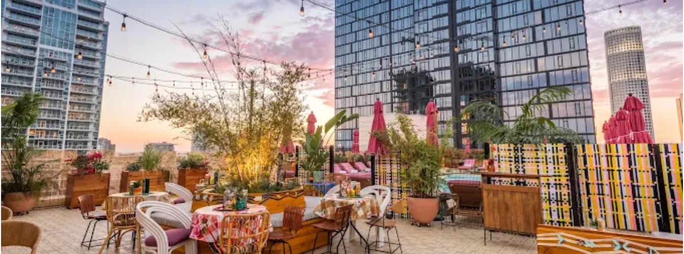 Broken Shaker Rooftop Ambience