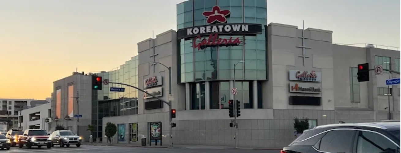 Koreatown Galleria Exterior