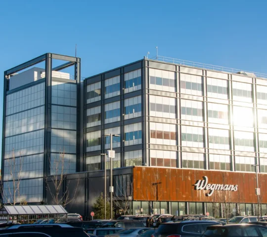 Wegmans (Brooklyn Navy Yard) Wegmans (Brooklyn Navy Yard)