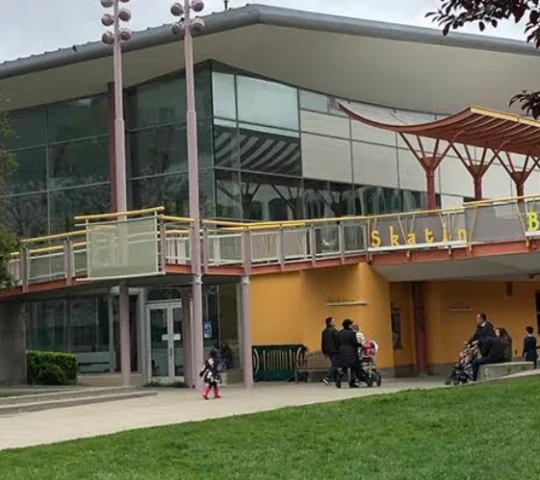 Yerba Buena Ice Skating & Bowling Center