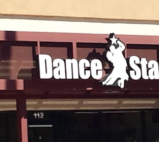 Dance StarZ az
