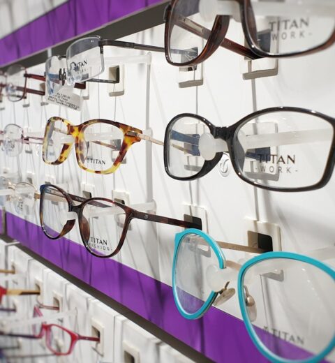 Top 10 Eye Care Clinics in Los Angeles | Best Ophthalmologists & Optometrists