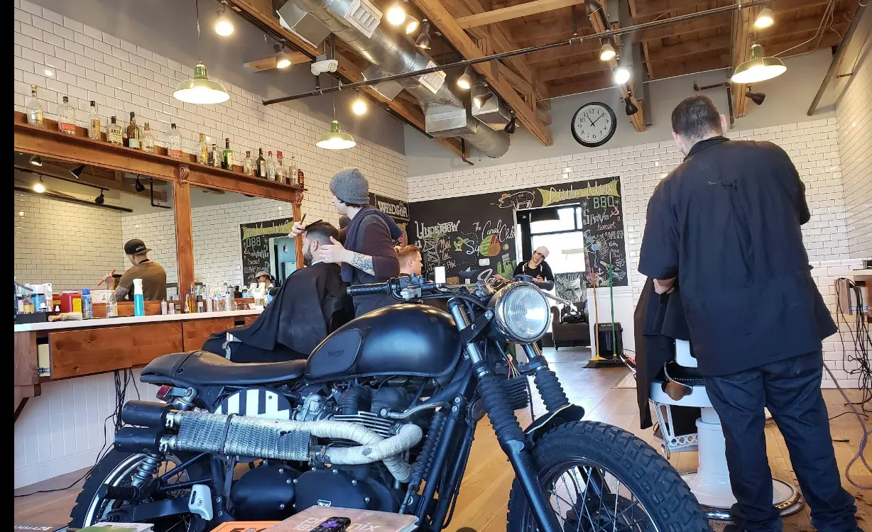 The Local Barber and Shop Phoenix